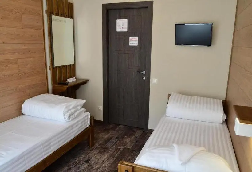 اتاق استاندارد, Music Hostel
