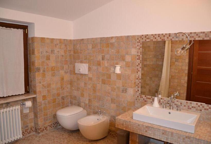 غرفة ديلوكس مزودة بشرفة, B&b Cherry Season