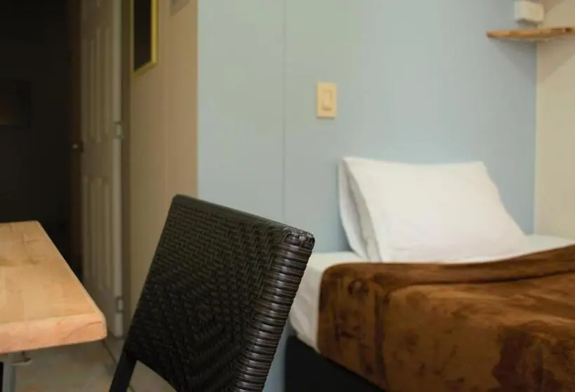 اتاق استاندارد یک تخته با سرویس بهداشتی مشترک, Casa Azul Boutique Hostel