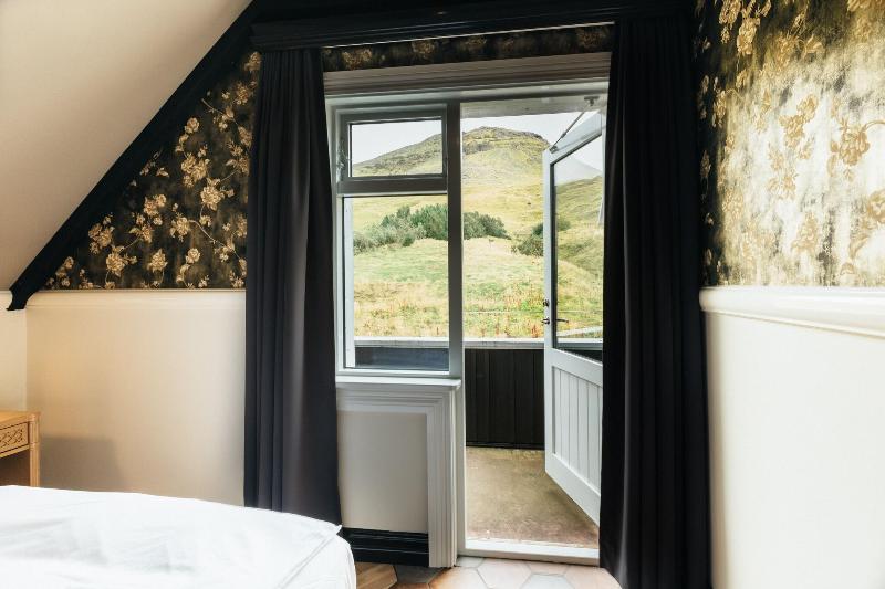 اتاق استاندارد یک نفره, Skalakot Manor