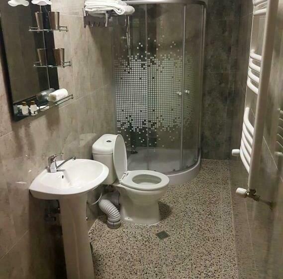 اتاق راحتی سه تخته, Sresidence