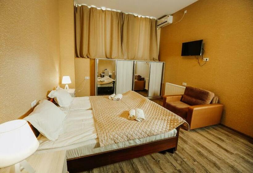 سوییت خانوادگی, Sresidence