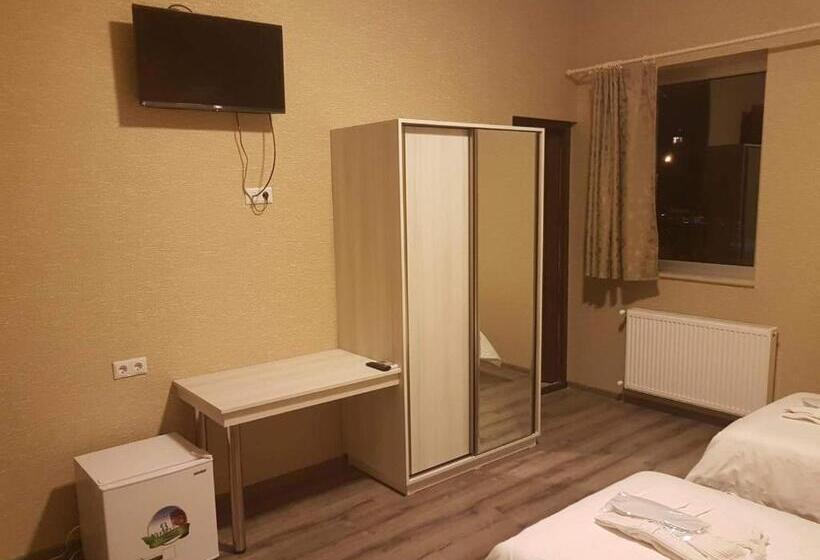 اتاق راحتی سه تخته, Sresidence