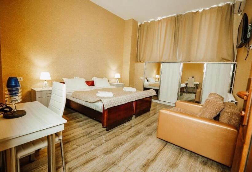 سوییت خانوادگی, Sresidence