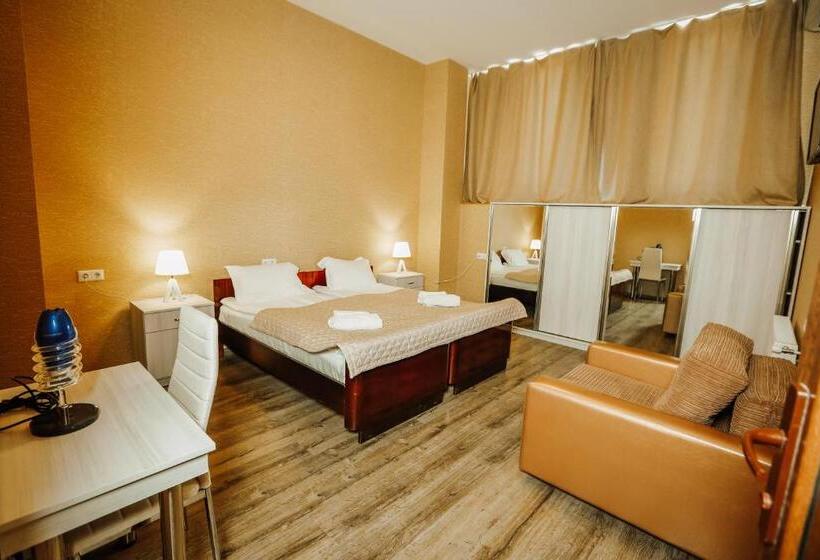 سوییت خانوادگی, Sresidence