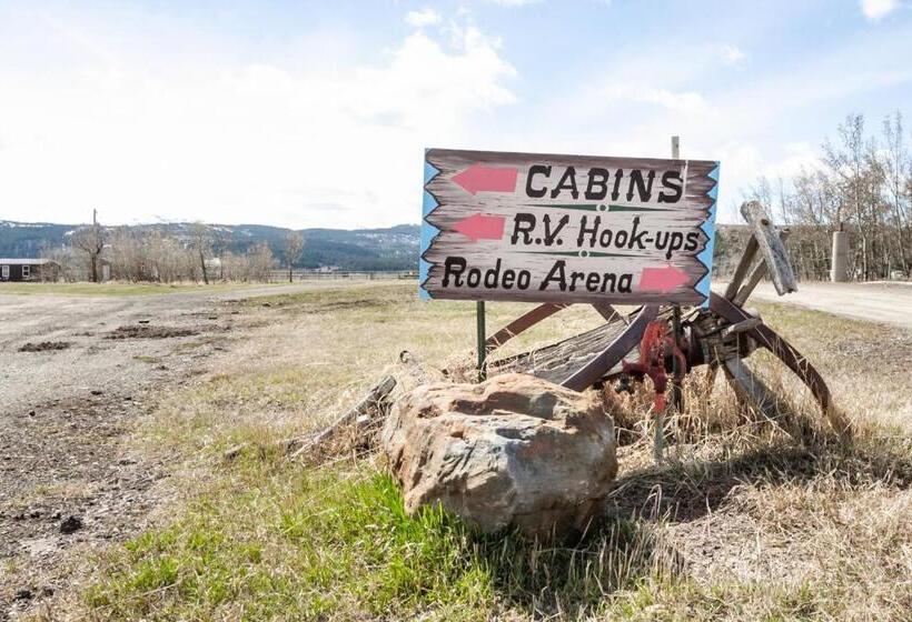 קוטג' דלוקס, Circle R Motel