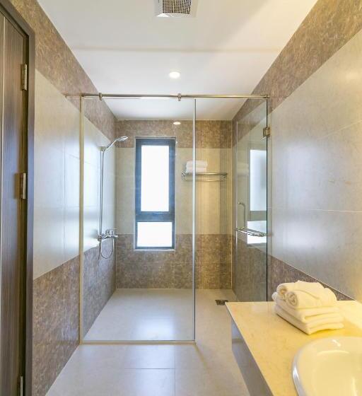 اتاق لوکس با چشمانداز دریا, Navy Hotel Cam Ranh