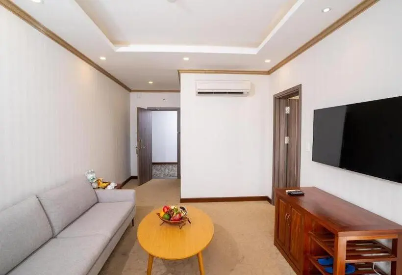 سوئیت با تخت بزرگ, Navy Hotel Cam Ranh