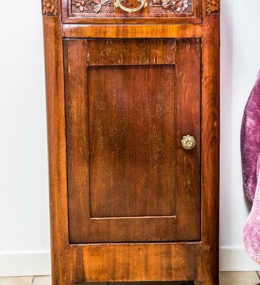 اتاق لوکس, 20th Century B&b