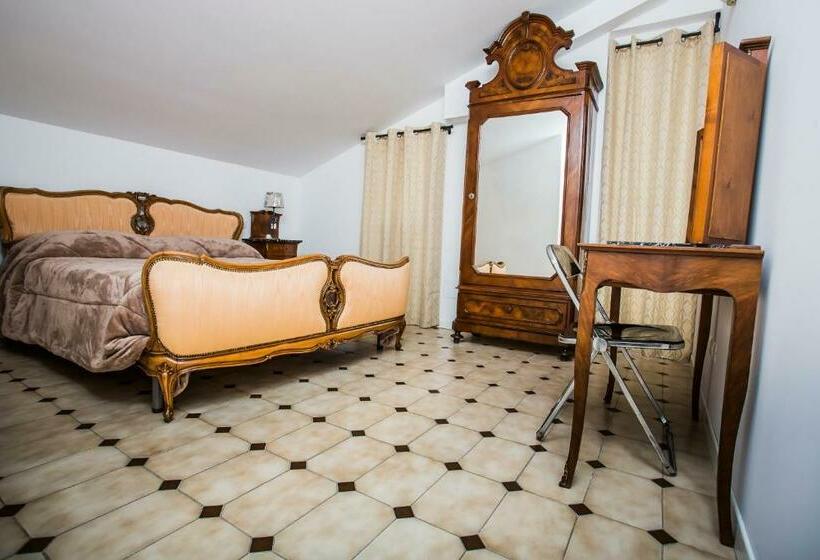 اتاق استاندارد, 20th Century B&b