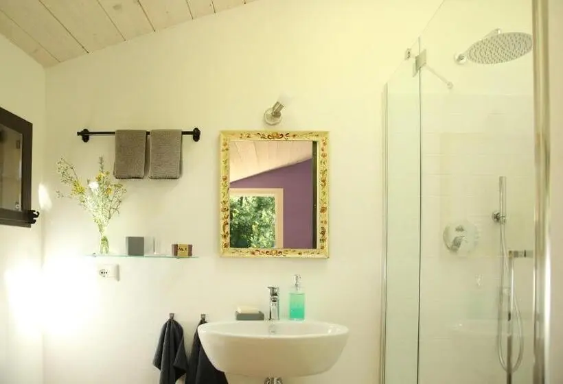 اتاق استاندارد با بالکن, Agriturismo Biomatto