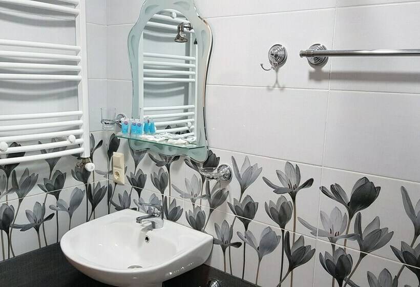 آپارتمان 1 خوابه, Nakashidzes Apartments