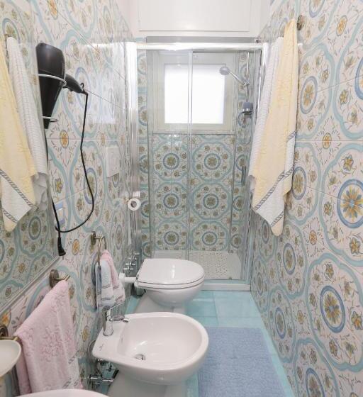 Standard room with outdoor bath, La Dea Bendata