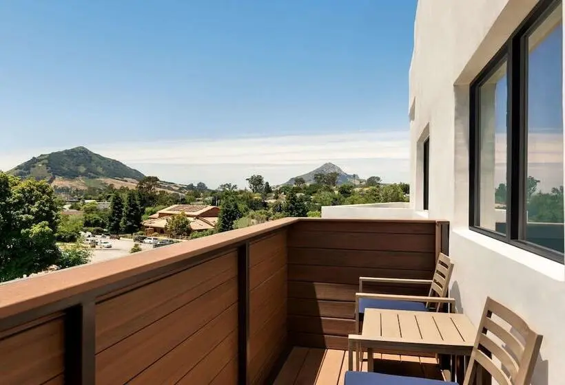身障者適用スイートルーム, La Quinta By Wyndham San Luis Obispo
