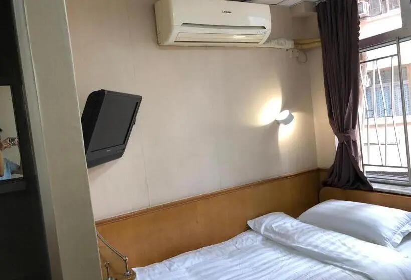اتاق استاندارد یک نفره, Good Fortune Inn