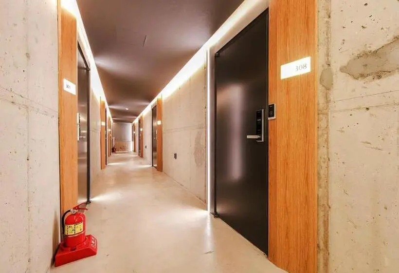 اتاق خانوادگی, Gwangju Hotel The Spot