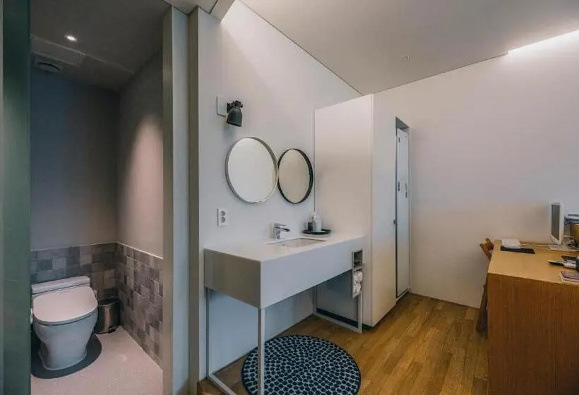سوییت, Gwangju Hotel The Spot
