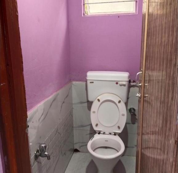 家庭间, Winnie S Lodge