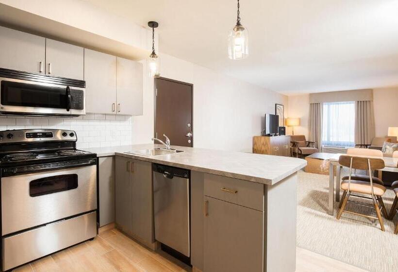 סוויטה אקזקיוטיב, Pomeroy Inn & Suites Prince George