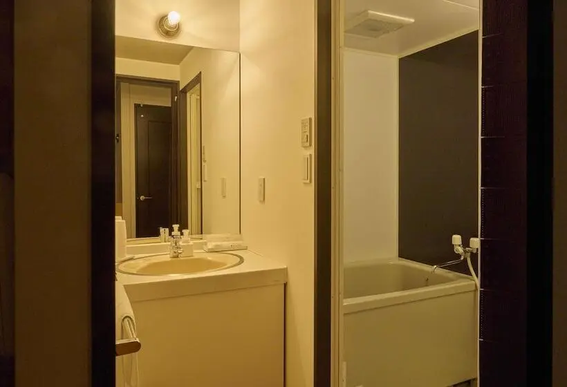 Suite, Emblem Flow Hakone