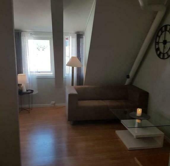 스탠다드 스튜디오, O Brian Gjestehus