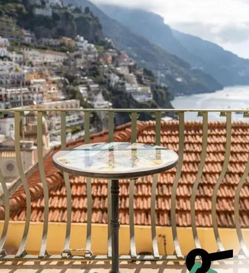 テラス付きスタンダードルーム, Hotiday Positano Suites And View