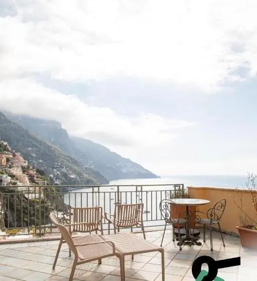 テラス付きスタンダードルーム, Hotiday Positano Suites And View