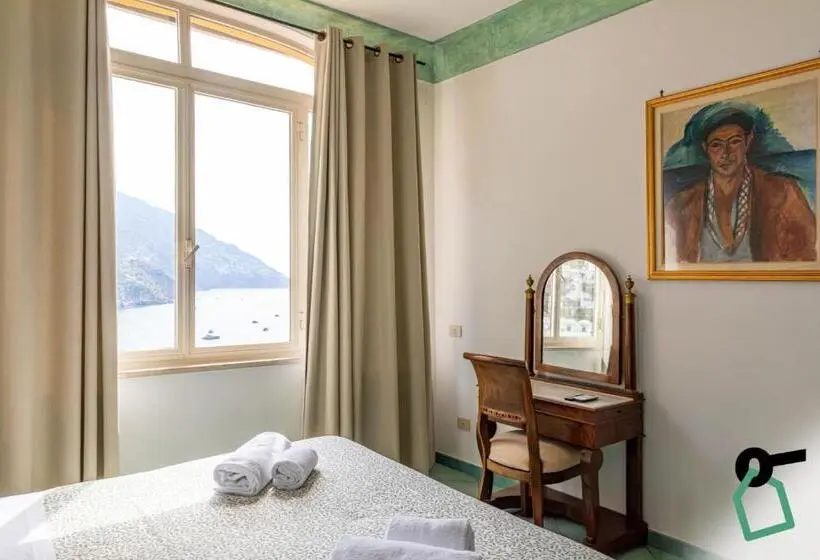 オーシャンビュースタンダードルーム, Hotiday Positano Suites And View