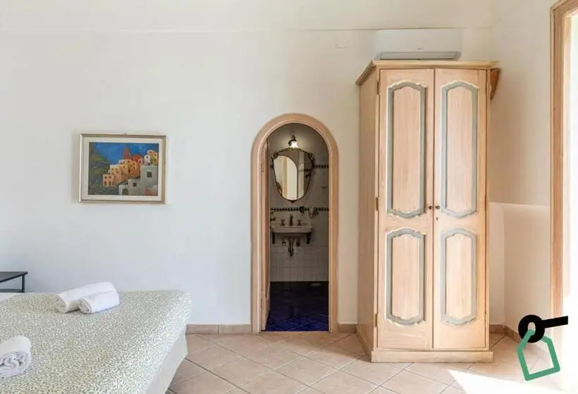 オーシャンビューデラックスルームバルコニー付き, Hotiday Positano Suites And View