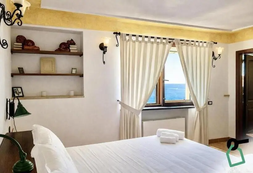 オーシャンビューの１ベッドルームビラ, Hotiday Positano Suites And View