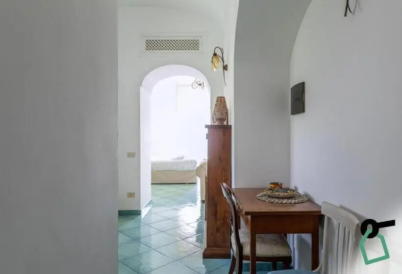 オーシャンビューデラックスルームバルコニー付き, Hotiday Positano Suites And View
