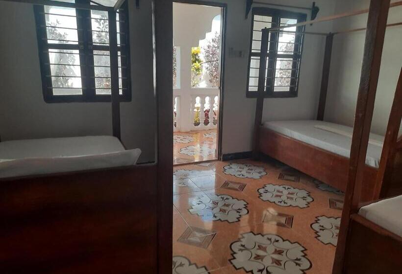 Номер Стандарт Трехместный, Amesbungalows