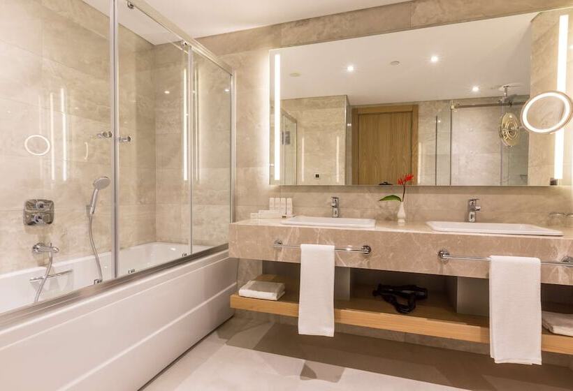 Camera Familiare, Radisson Blu Hotel Trabzon