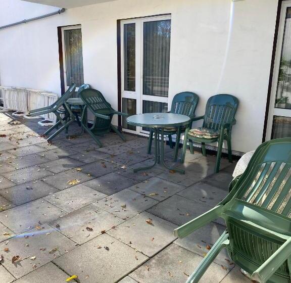 Номер Стандарт Вид на Сад, Seehaus