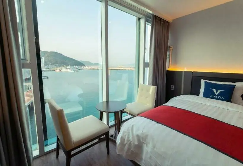 スーペリアールーム, Venezia Hotel And Resort