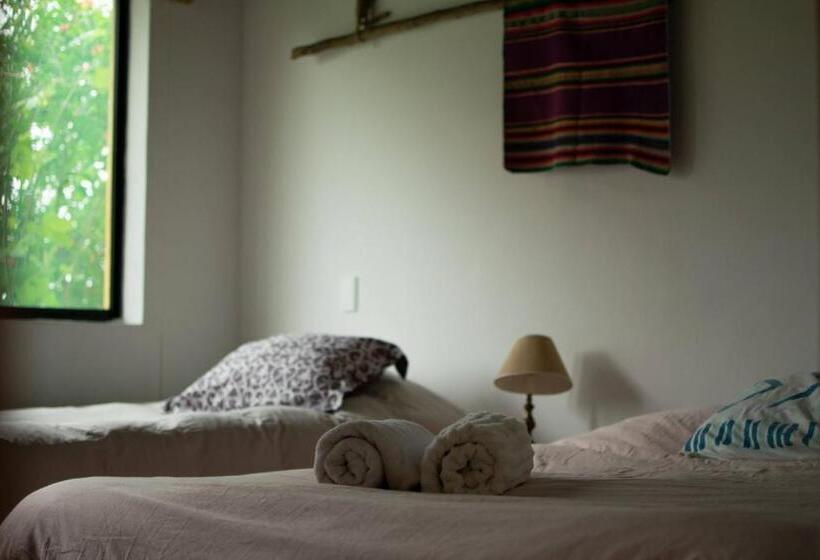 חדר סטנדרט חדר אמבטיה משותף, Zeco