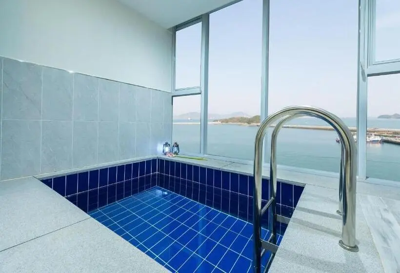 Suite with Pool, Venezia Hotel And Resort