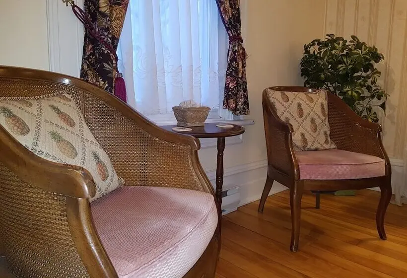 ダブルベッドスタンダードルーム, Les Trois Erables Boutique Inn