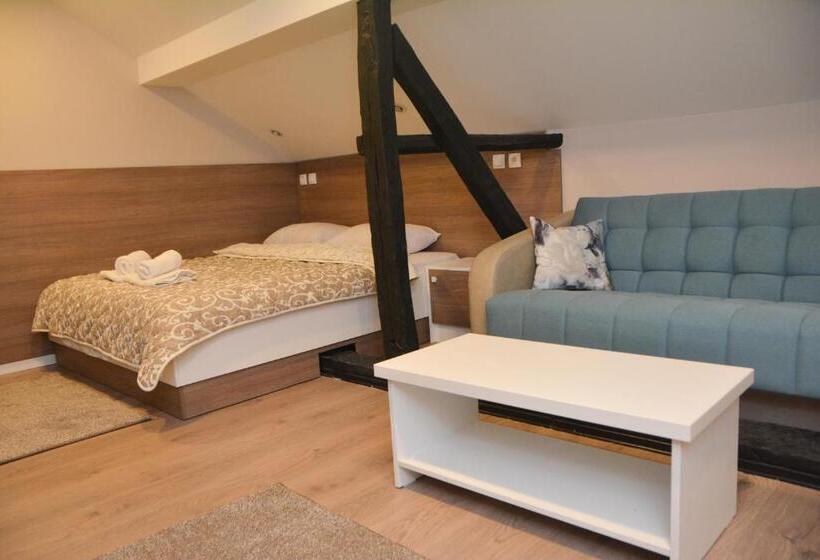 اتاق استاندارد چهار تخته, Vila Nova