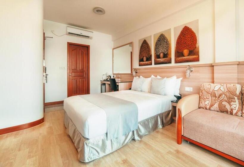 اتاق خانوادگی با چشم‌انداز دریا, Paralian Hulhumale