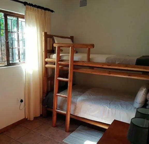 ２ベッドルームハウス, Oppi Rotse Guesthouse