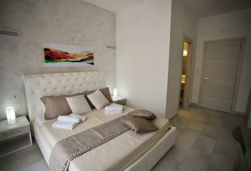 اتاق لوکس, Central Apartments