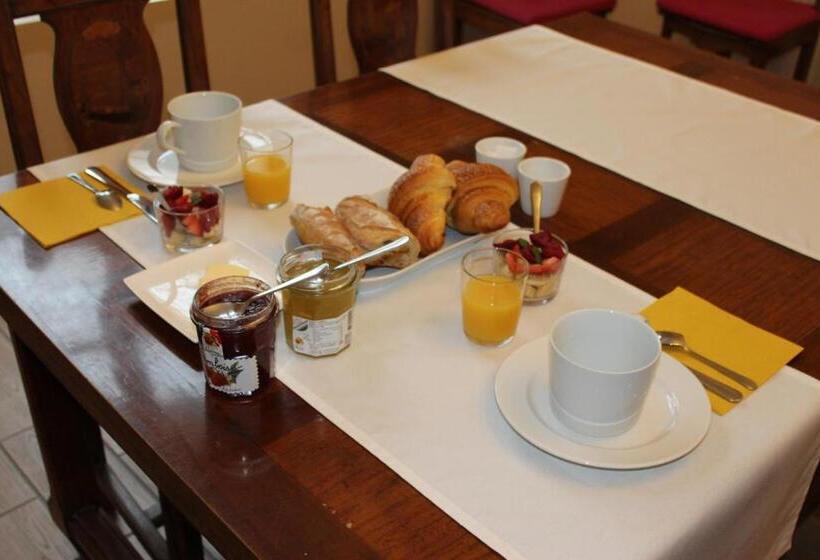 スタンダードルーム, L Angély   Chambres D Hôtes