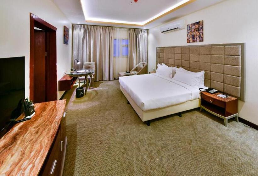 디럭스 주니어 스위트, Golden Dune Hotel Turaif