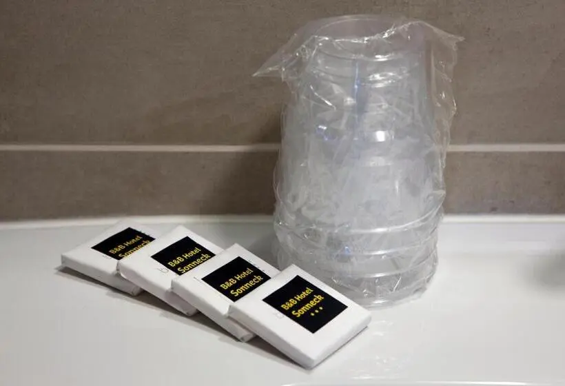 Basic-huone, B&b Hotel Sonneck
