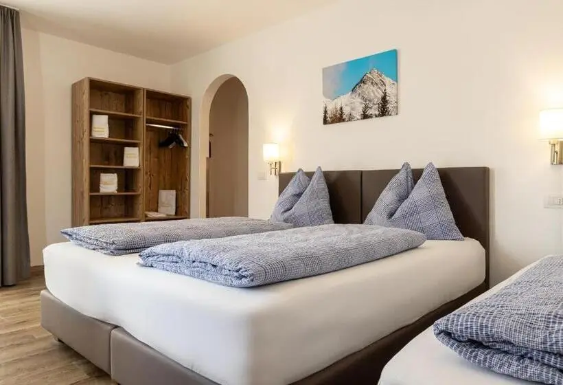 Standard Kolmen Hengen Huone, B&b Hotel Sonneck