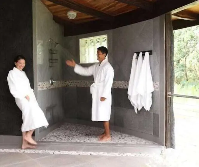 スタンダードルーム, Hawaiian Sanctuary Eco Retreat Center