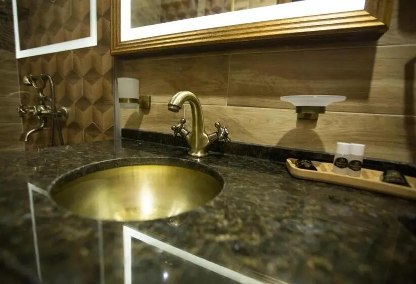 اتاق لوکس, Robevski Luxury Rooms