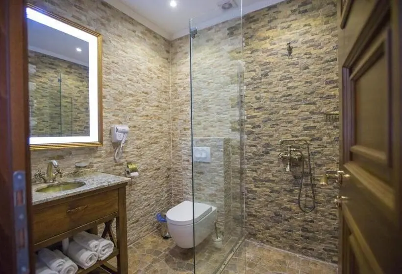 اتاق لوکس با بالکن, Robevski Luxury Rooms