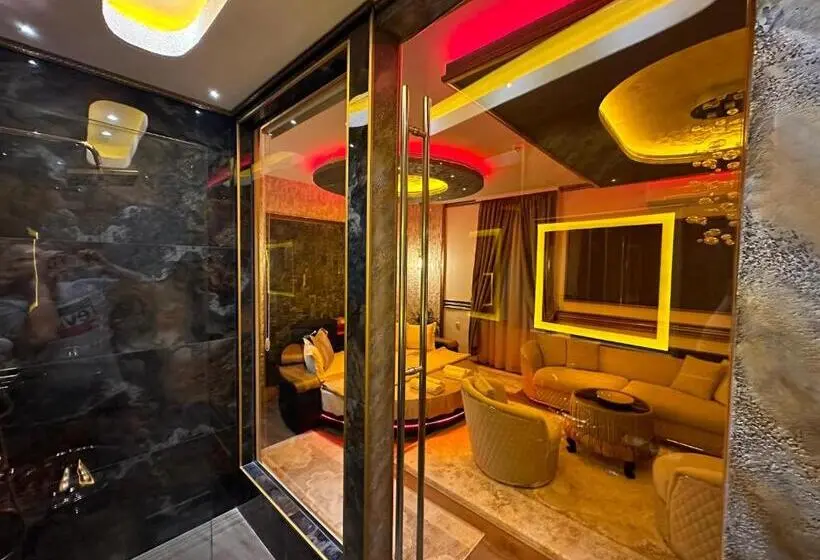 اتاق سوپریور با تخت بزرگ, Robevski Luxury Rooms